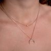 Horn_necklace_on_model