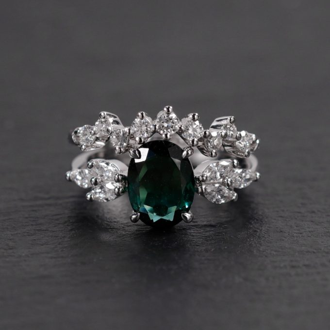 Diamond_scattered_ring_detail