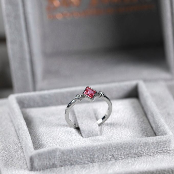 One_of_a_kind_Pink_Sapphire_and_Princess_Diamond_ring_jewelry_box