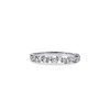 Scattered_diamond_ring_white_gold