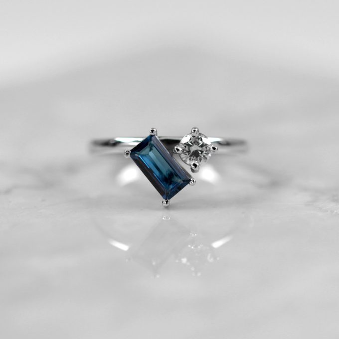 One_of_a_kind_indicolite_and_diamond_ring_detail