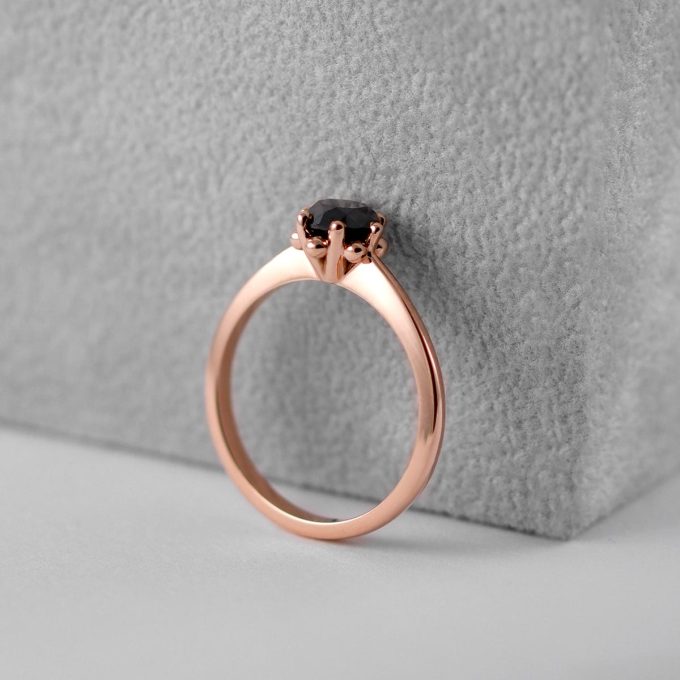 Bubbles_black_diamond_engagement_ring_detail