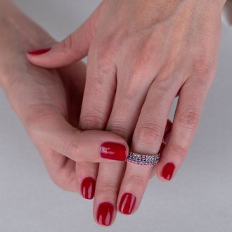 Thin_pink_sapphire_half_eternity_ring_details