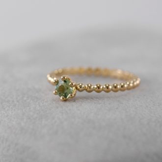 Bubbles_green_sapphire_engagement_ring_detail