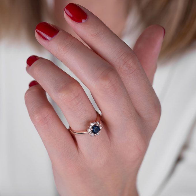 Sapphire_and_diamond_engagement_ring_Snowflake_on_model