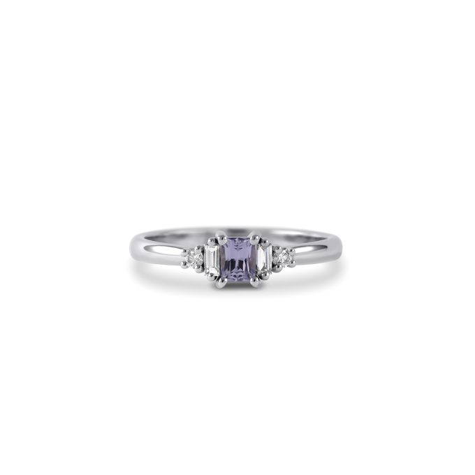 Lavander_sapphire_diamond_ring_white_gold