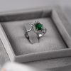 Cushion_Tsavorite_diamond_vine_ring_detail