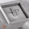 Half_eternity_diamond_wedding_ring_detail