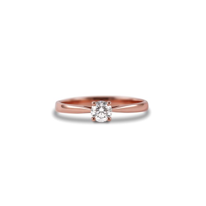 Klasicni_diamantni_zarocni_prstan_solitaire_roza_zlato Classic_solitaire_diamond_engagement_ring_rose_gold