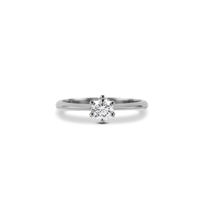 Klasicni_Solitaire_diamantni_zarocni_prstan_belo_zlato Classic_diamond_engagement_ring_Solitaire_white_gold
