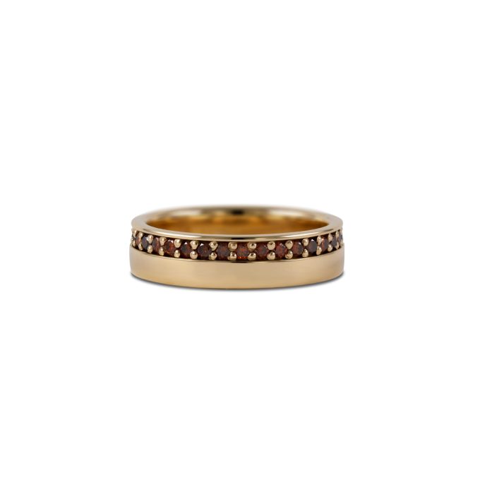Cognac_diamond_half_eternity_wedding_ring_yellow_gold