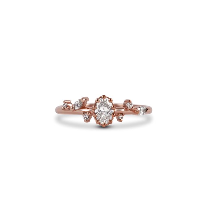 Nature_inspired_Oval_diamond_ring_rose_gold