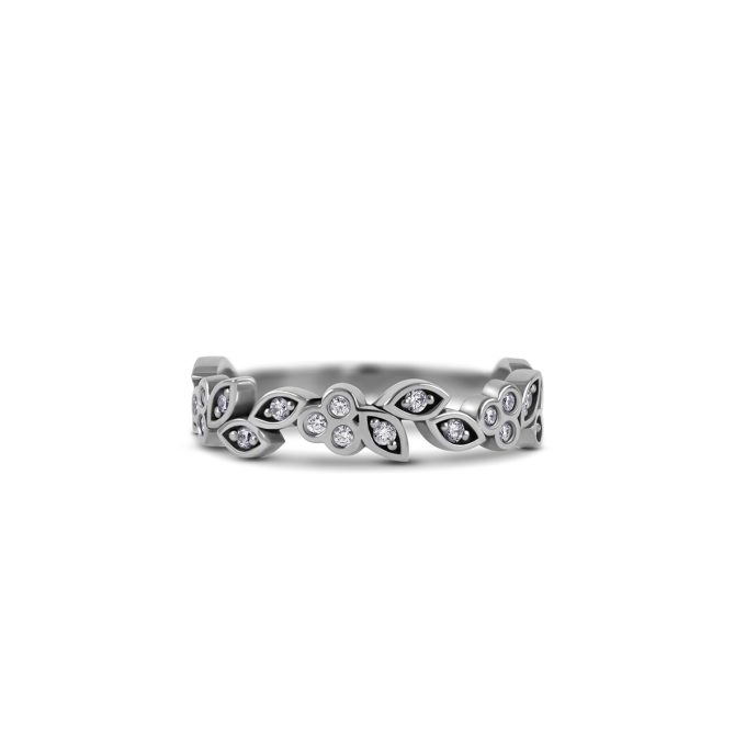 Vintage_inspired_diamond_wedding_ring_white_gold