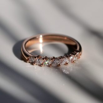 Half_eternity_marquise_diamonds_wedding_ring_detail
