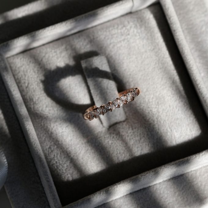 Half_eternity_marquise_diamonds_wedding_ring_in_box