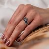 Sapphire_engagement_ring_Diamond_halo_detail