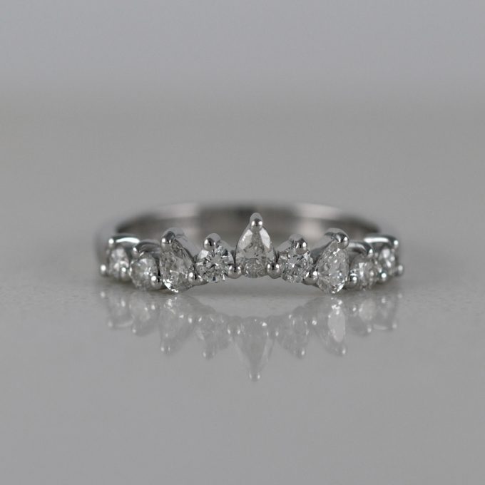 Pear_diamond_stacking_wedding_ring_details